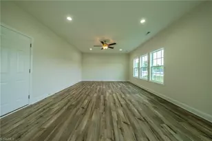3713 Contimental Sq, Kernersville, NC 27284 - Photo 14