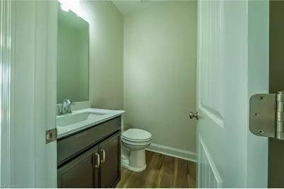 3713 Contimental Square, Kernersville, NC 27284 - Photo 8