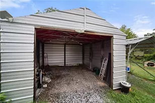 2834 Thomasville Rd, Winston-Salem, NC 27107 - Photo 20