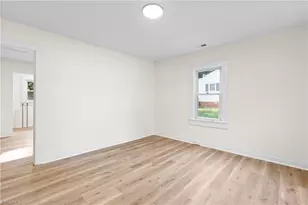 1444 Irving St, Winston-Salem, NC 27103 - Photo 4