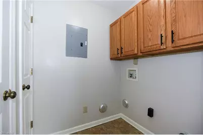 6704 W Friendly Avenue #4D, Greensboro, NC 27410 - Photo 26