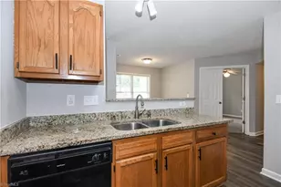 6704 W Friendly Ave, Greensboro, NC 27410 - Photo 12
