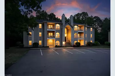 6704 W Friendly Avenue #4D, Greensboro, NC 27410 - Photo 1