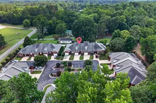 122 Olde Manor Ct, Siler City, NC 27344 - Photo 2