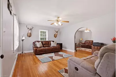 414 Hasty School Road, Thomasville, NC 27360 - Photo 4