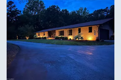 6955 Harlow Drive, High Point, NC 27263 - Photo 2