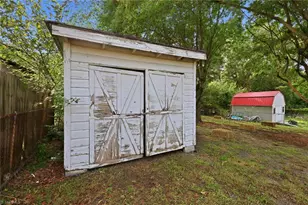 503 Reid St, Thomasville, NC 27360 - Photo 36