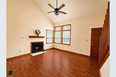 7 Brook Pine Circle, Greensboro, NC 27406 - Photo 4