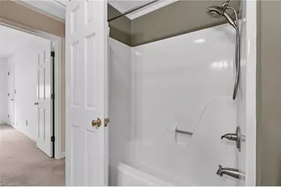 2866 Hickory Drive, Asheboro, NC 27205 - Photo 32