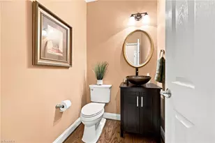 4020 Maid Marion Ct, Jamestown, NC 27282 - Photo 12