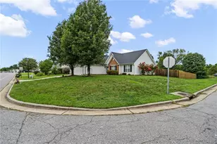 6037 Old Plank Rd, High Point, NC 27265 - Photo 38