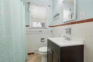 724 Lake Dr, Kernersville, NC 27284 - Photo 14