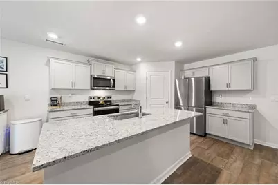 173 Nova Lane, King, NC 27021 - Photo 4