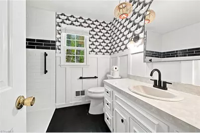 1310 Westridge Road, Greensboro, NC 27410 - Photo 20