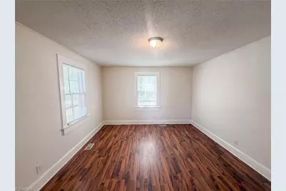 920 Elm Street, Burlington, NC 27217 - Photo 4