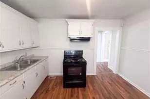 920 Elm St, Burlington, NC 27217 - Photo 2