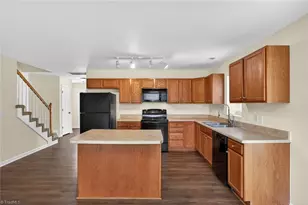 4820 Lighthouse Ct, Winston-Salem, NC 27127 - Photo 14