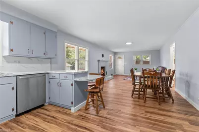 290 Riverview Drive, Sparta, NC 28675 - Photo 32
