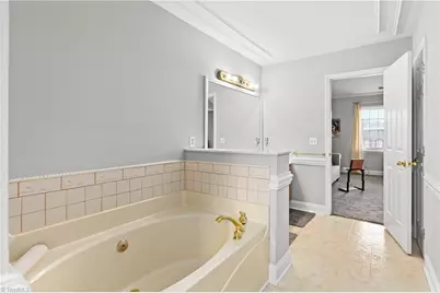 1005 Lisa Run Drive, Kernersville, NC 27284 - Photo 26