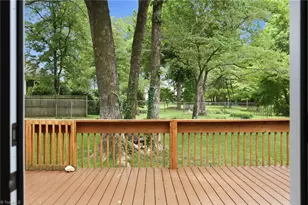 100 Edinborough Dr, Mebane, NC 27302 - Photo 6