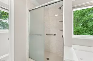 5412 Kingsbridge Rd, Winston-Salem, NC 27103 - Photo 32
