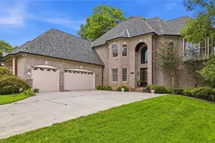 121 Salem Village Ct, Clemmons, NC 27012 - Photo 2