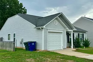 535 Clear Meadow Dr, Winston-Salem, NC 27107 - Photo 2
