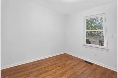2305 Kingwood Court, High Point, NC 27265 - Photo 16