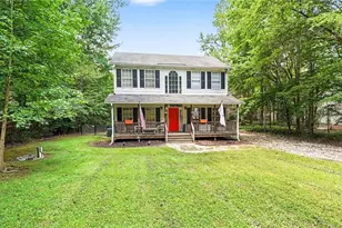527 Beaver Dam Rd, Liberty, NC 27298 - Photo 2