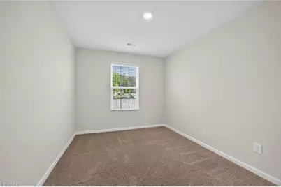 2112 Briar Run Drive, Greensboro, NC 27405 - Photo 24