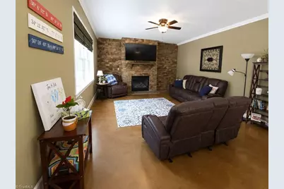 4617 Dry Creek Court, High Point, NC 27265 - Photo 12