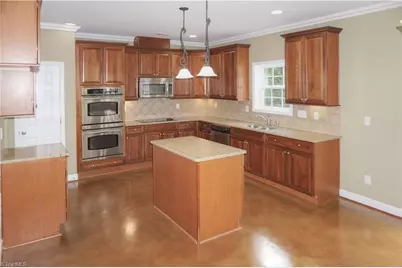 4617 Dry Creek Court, High Point, NC 27265 - Photo 4