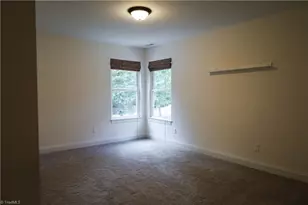 6012 Thistle Trce, Greensboro, NC 27410 - Photo 32