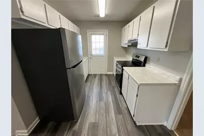 2413 Robbins Street, High Point, NC 27263 - Photo 6