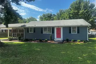 2003 Urban Dr, Greensboro, NC 27403 - Photo 2
