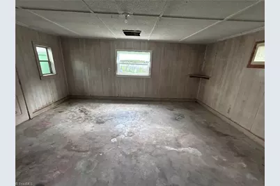 435 Lawrence Street, Eden, NC 27288 - Photo 20