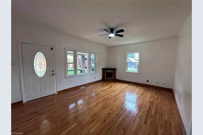 435 Lawrence Street, Eden, NC 27288 - Photo 8