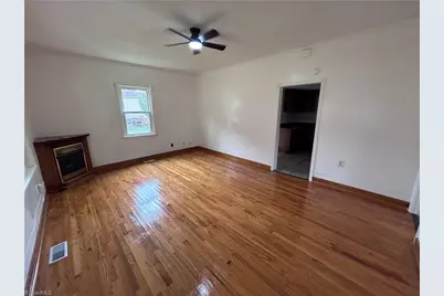435 Lawrence Street, Eden, NC 27288 - Photo 12