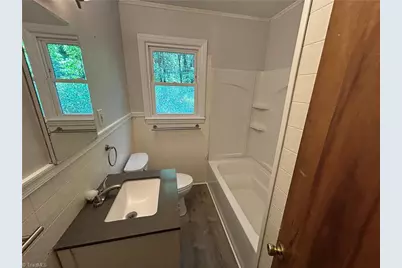 4403 Edgemore Road, Greensboro, NC 27455 - Photo 10