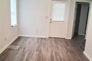 627 Dailey St, Burlington, NC 27217 - Photo 8