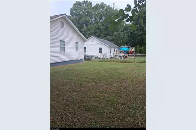 627 Dailey Street, Burlington, NC 27217 - Photo 18