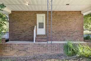 324 Stewart Rd SE, Winston-Salem, NC 27107 - Photo 12