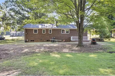 324 Stewart Road SE, Winston-Salem, NC 27107 - Photo 10