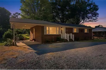324 Stewart Road SE, Winston-Salem, NC 27107 - Photo 2