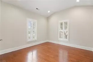 5551 Foxgate Cir, Winston-Salem, NC 27106 - Photo 8