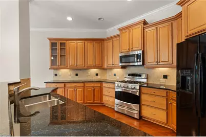 5551 Foxgate Circle, Winston-Salem, NC 27106 - Photo 16