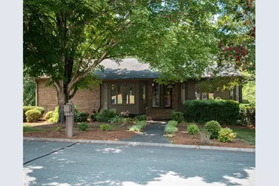137 Breckindale Circle, Winston-Salem, NC 27104 - Photo 2