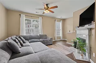 3932 Tarrant Trace Cir, High Point, NC 27265 - Photo 4