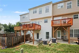 3932 Tarrant Trace Cir, High Point, NC 27265 - Photo 28