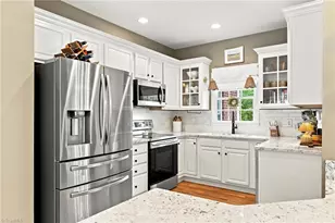 7502 Summersun Dr, Browns Summit, NC 27214 - Photo 6